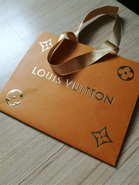 louis vuitton packaging manufactuer|Louis Vuitton online order packaging.